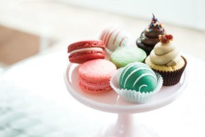 0314-food_lovers_guide-petite_sweets_q06mu6